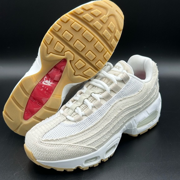 Nike Levi\'s x Air Max 95 OG Light Orewood Brown HM4743-100 Size 4.5 main image 5